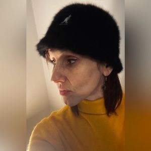 Authentic Vintage 90s Y2K Kangol bucket hat